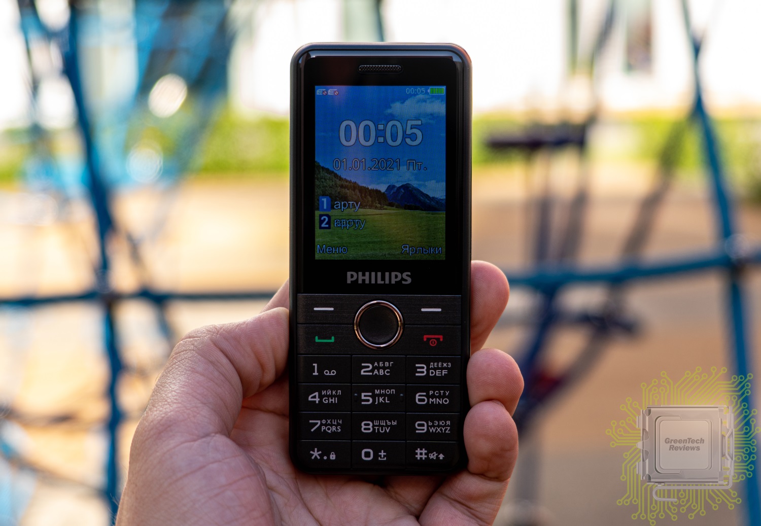 Телефон xenium e172. Philips Xenium e172. Philips Xenium e590. Philips Xenium 172. Филипс ксениум кнопочный.